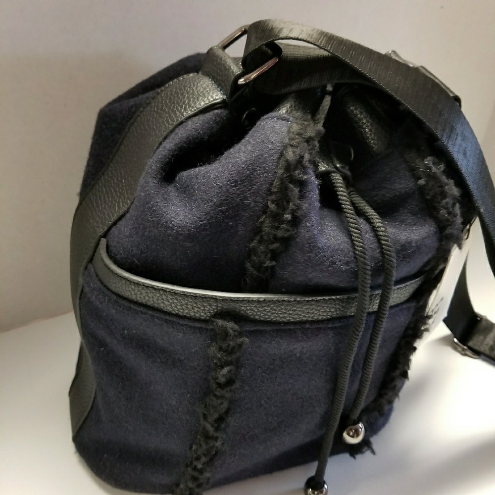 GX by Gwen Stefani Bucket Bag - Picture 2 of 6